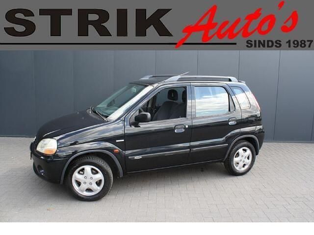 Zwart Gebruikt 2003 Suzuki Ignis Limited Hatchback | € 1.489 (Eerlijke prijs) - Afbeelding 1/4