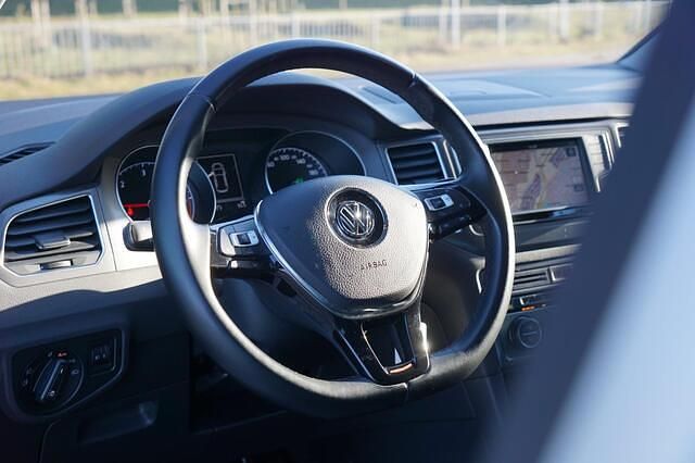 Occasion VW Golf Sportsvan Comfortline 110 PK (80 kW) 2016 Grijs (metallic) MPV