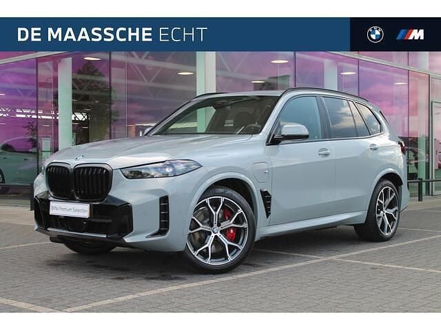 Grijs Nieuw 2025 BMW X5 Executive SUV | € 123.950 - Afbeelding 1/4