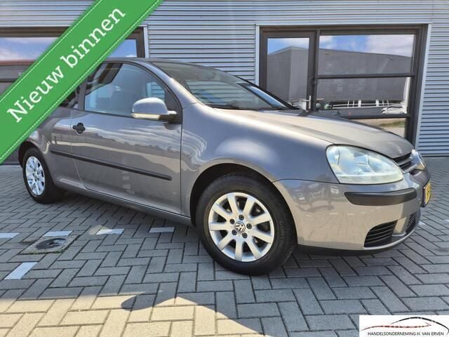Grijs Gebruikt 2006 VW Golf V Comfortline Hatchback | € 4.400 (Eerlijke prijs) - Afbeelding 1/4