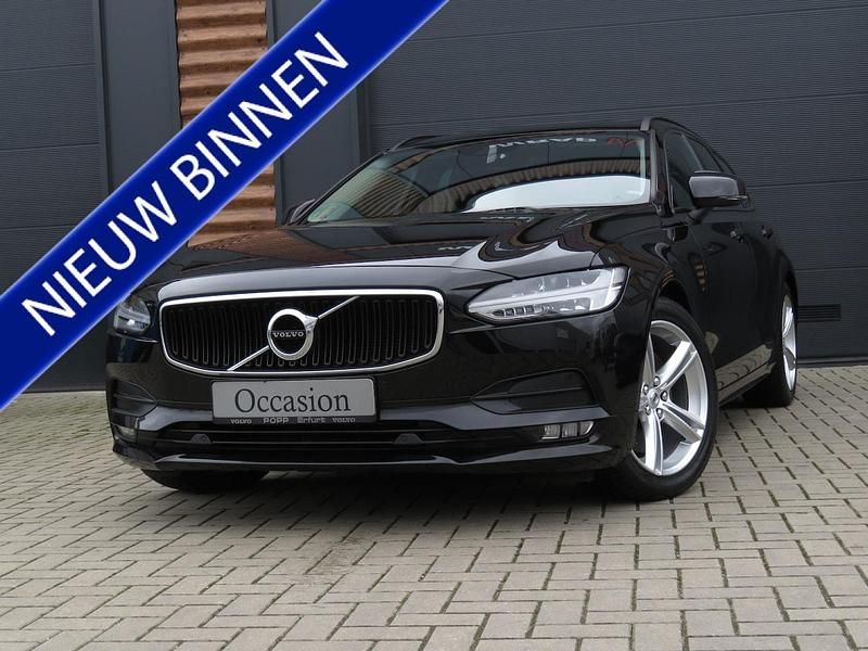 Occasion Volvo V90 Momentum 2018 Zwart (metallic) Stationwagen