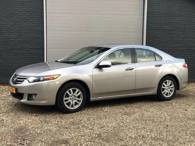 Grijs Occasion 2010 Honda Accord Elegance Sedan | € 9.000 (Eerlijke prijs) - Afbeelding 1/4