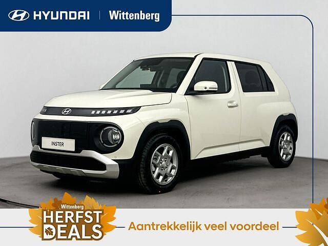 Wit Nieuw 2025 Hyundai Inster Hatchback | € 24.295 (Goede deal) - Afbeelding 1/3