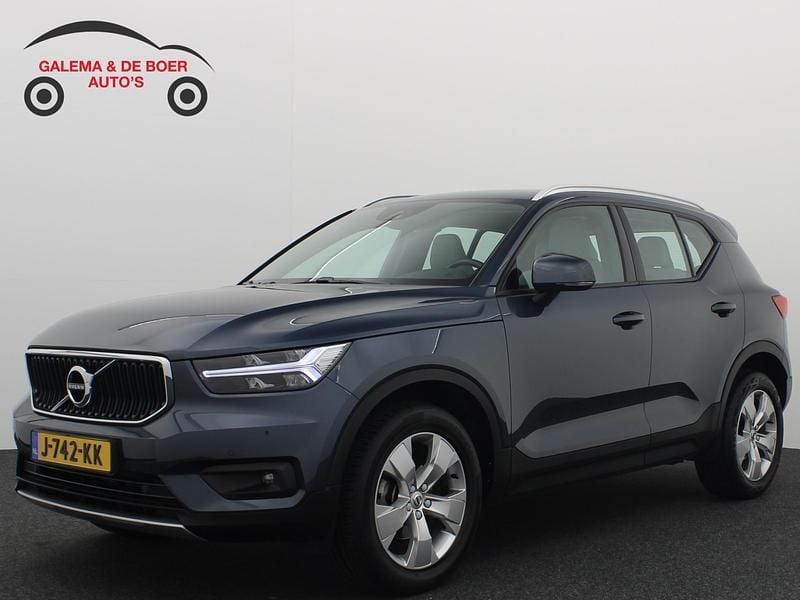 Blauw Gebruikt 2020 Volvo XC40 Business Edition SUV | € 27.183 (Eerlijke prijs) - Afbeelding 1/4