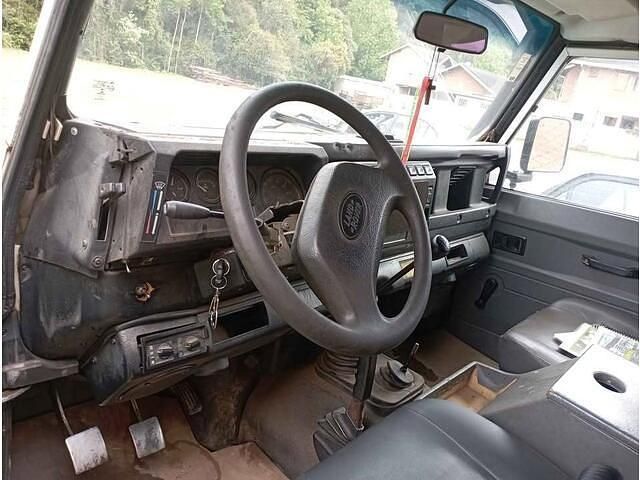 Occasion Land Rover Defender 109 PK (80 kW) 2000 Groen Sedan