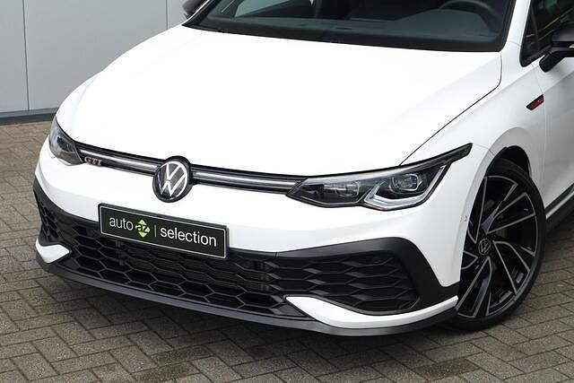Occasion VW Golf VIII GTI Clubsport 299 PK (219 kW) 2021 Wit Hatchback