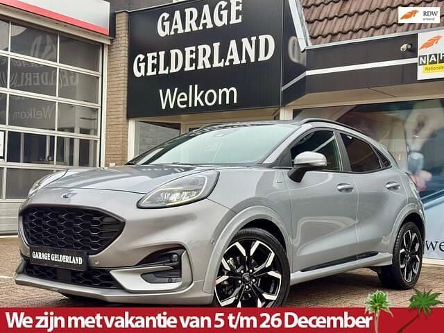 Grijs (metallic) Gebruikt 2023 Ford Puma ST-Line X SUV | € 21.200 (Eerlijke prijs) - Afbeelding 1/4