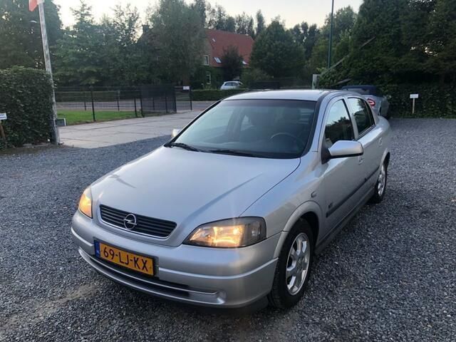 Occasion Opel Astra 101 PK (74 kW) 2003 Grijs Sedan