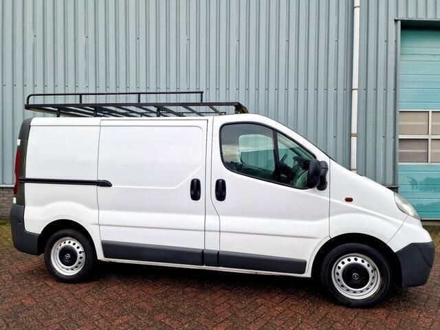 Occasion Opel Vivaro 90 PK (66 kW) 2008 Wit MPV