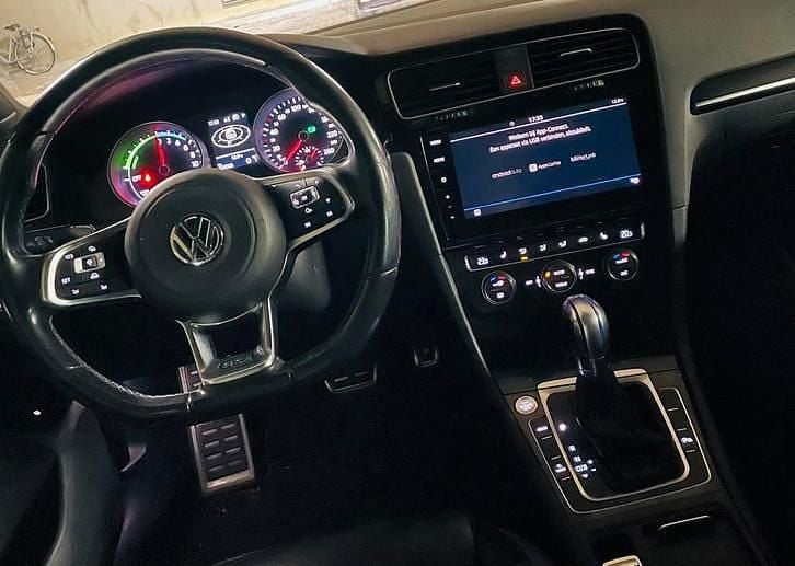 Gebruikt 2015 VW e-Golf GTE Hatchback | € 11.991 - Afbeelding 1/3