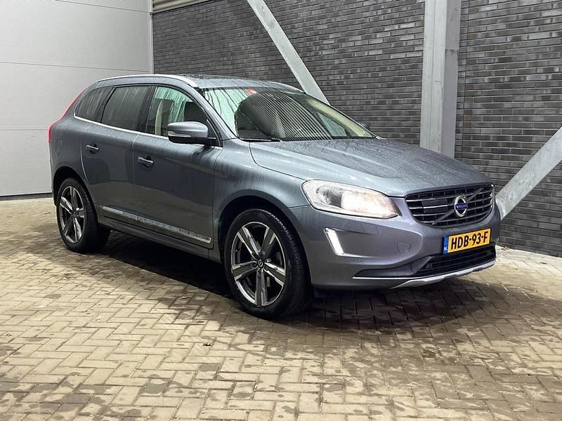 Grijs Occasion 2017 Volvo XC60 SUV | € 25.400 (Super prijs) - Afbeelding 1/1