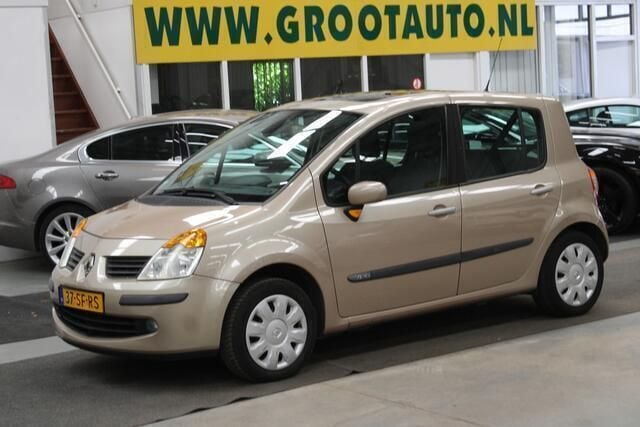 Beige Gebruikt 2005 Renault Modus MPV | € 944 (Goede deal) - Afbeelding 1/4