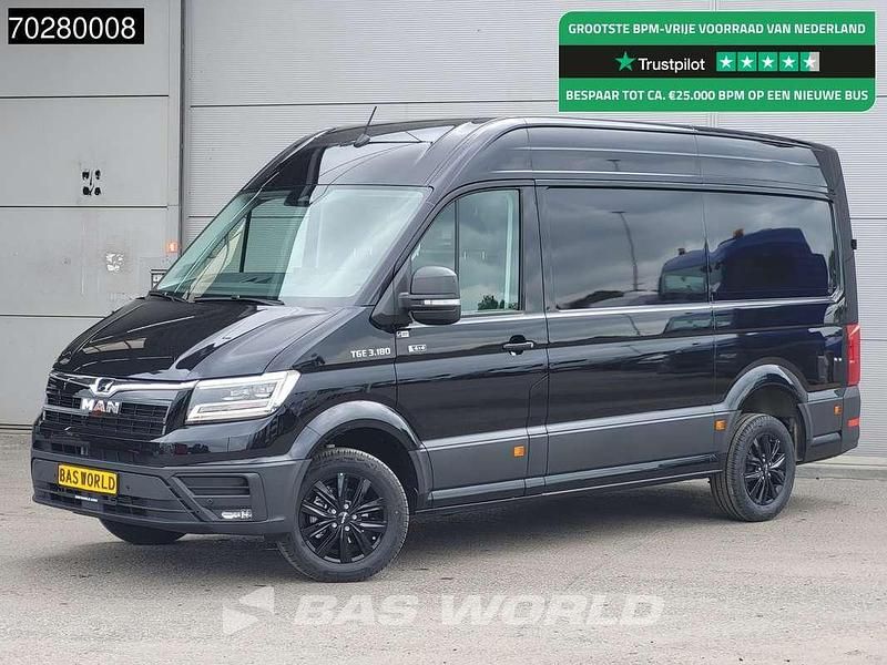 Zwart Nieuw 2025 MAN TGE Van | € 46.900 (Super prijs) - Afbeelding 1/3
