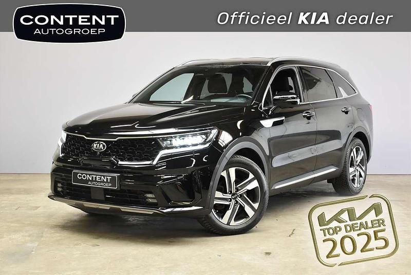 Zwart Gebruikt 2021 Kia Sorento SUV | € 38.940 (Eerlijke prijs) - Afbeelding 1/4
