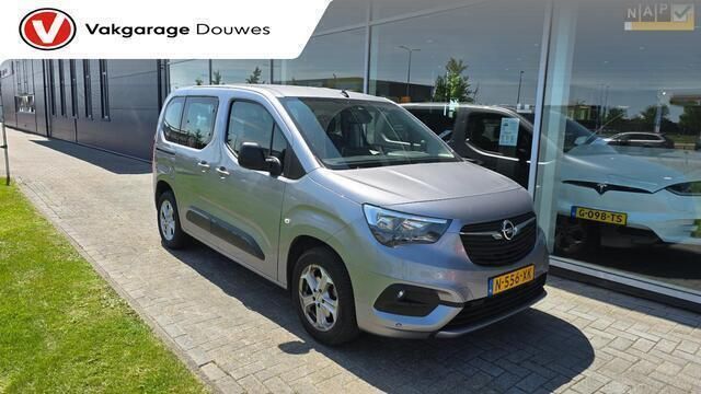 Grijs Gebruikt 2022 Opel Combo Life Edition Van | € 26.450 (Eerlijke prijs) - Afbeelding 1/4
