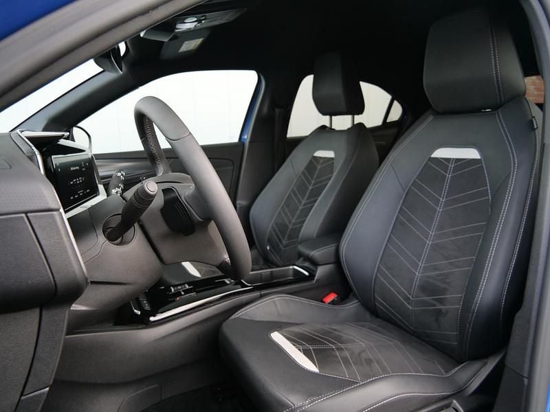 Occasion Opel Mokka Ultimate 131 PK (96 kW) 2024 Blauw, metallic lak SUV