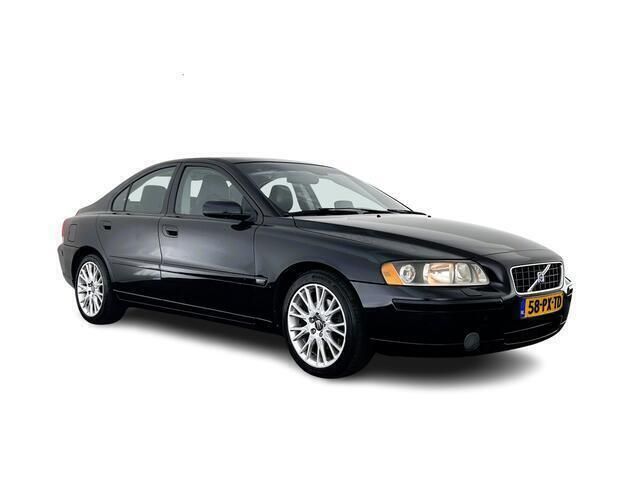 Zwart Gebruikt 2005 Volvo S60 Momentum Sedan | € 2.945 (Eerlijke prijs) - Afbeelding 1/4