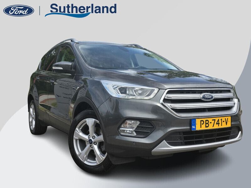Grijs Gebruikt 2017 Ford Kuga Titanium SUV | € 18.245 (Iets duurder) - Afbeelding 1/4