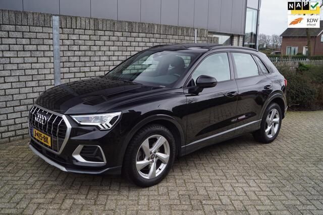 Zwart Gebruikt 2020 Audi Q3 Business SUV | € 32.850 (Eerlijke prijs) - Afbeelding 1/4