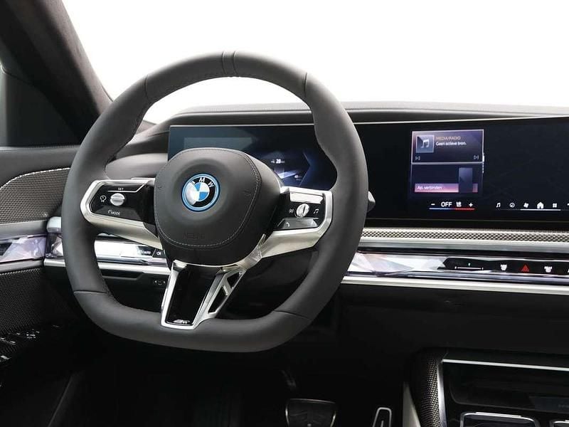 Nieuw BMW i7 M Sport 400 kW (544 PK) 2025 Blauw Sedan