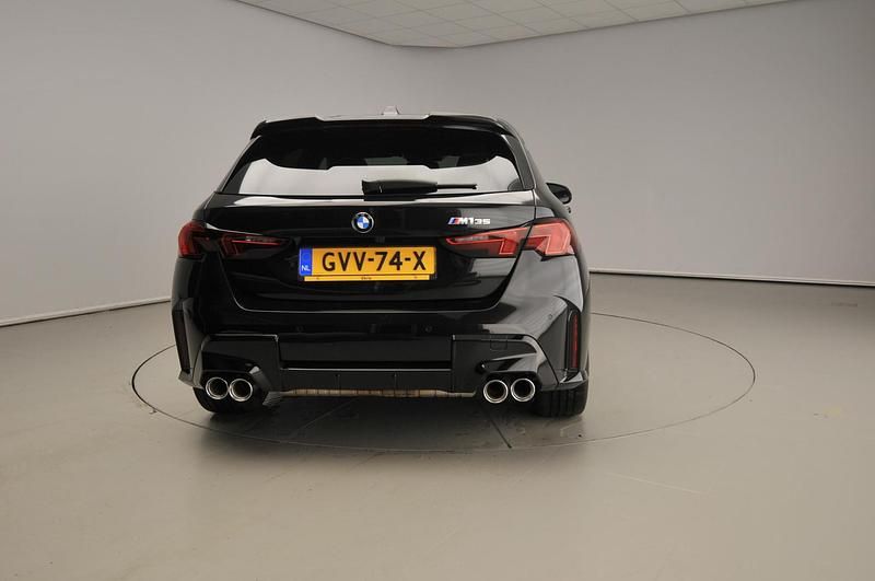 Occasion BMW M135 M Sport 300 PK (220 kW) 2024 Zwart Hatchback