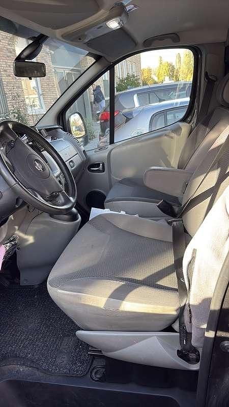 Occasion Opel Vivaro 114 PK (83 kW) 2013 Zwart MPV