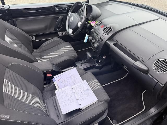 Occasion VW New Beetle Cabriolet Highline 2009 Zwart (metallic) Cabriolet