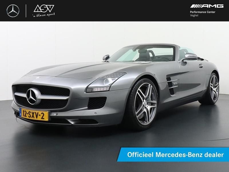 Grijs, metallic lak Gebruikt 2012 Mercedes SLS AMG AMG Cabriolet | € 199.999 - Afbeelding 1/4
