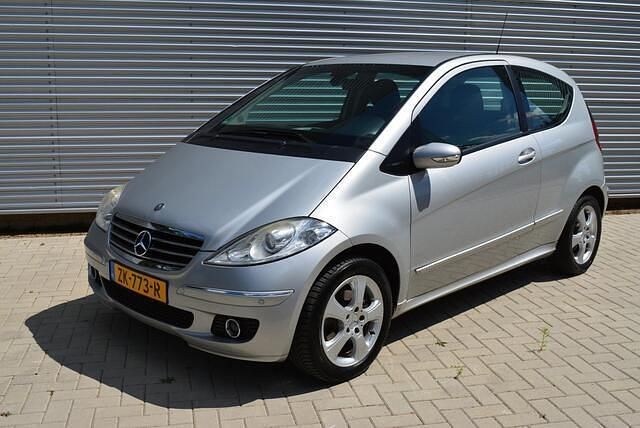 Grijs Gebruikt 2005 Mercedes A170 Classic MPV | € 2.490 (Iets duurder) - Afbeelding 1/4