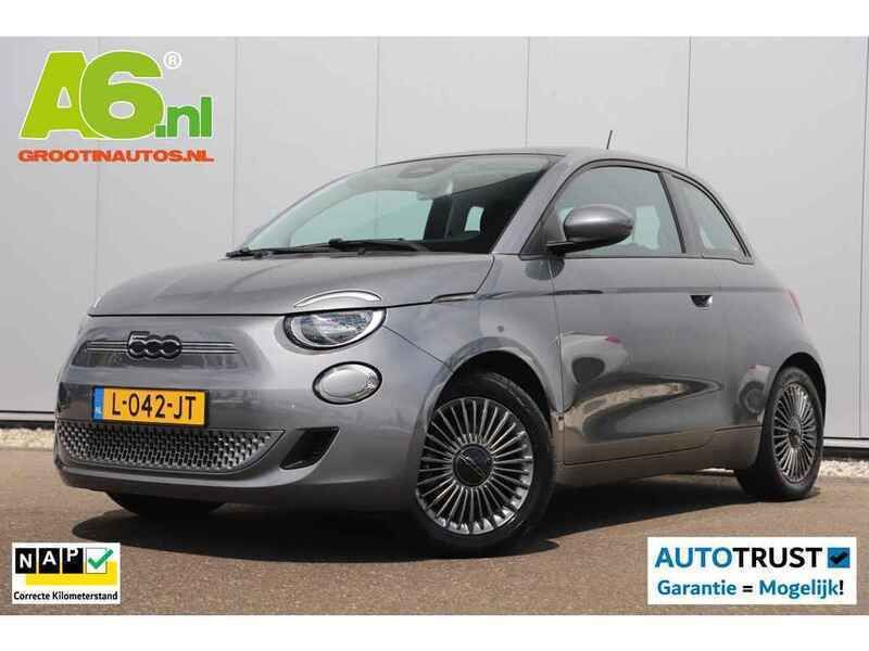 Mineral grey Gebruikt 2021 Fiat 500e Hatchback | € 13.999 (Goede deal) - Afbeelding 1/4