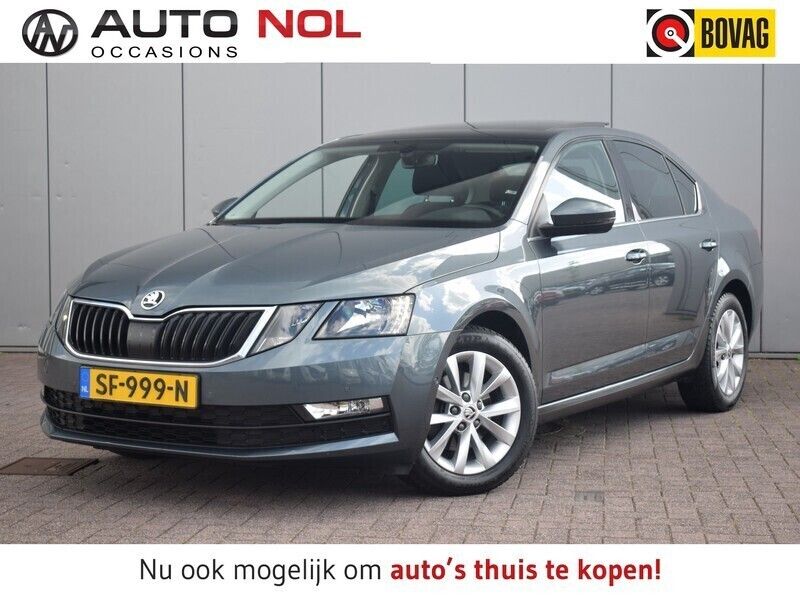 Grijs Gebruikt 2018 Skoda Octavia Ambition Hatchback | € 16.995 (Iets duurder) - Afbeelding 1/4