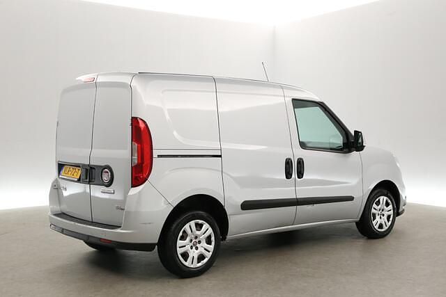Occasion Fiat Doblò 90 PK (66 kW) 2016 Zilver (metallic) MPV