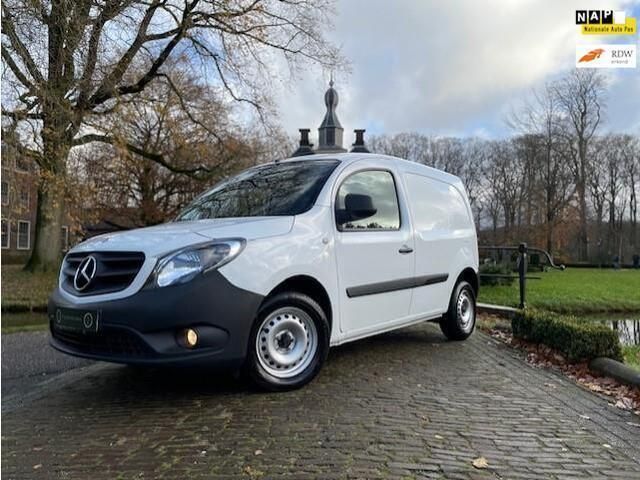 Wit Gebruikt 2020 Mercedes Citan 108 Van | € 11.488 (Iets duurder) - Afbeelding 1/4