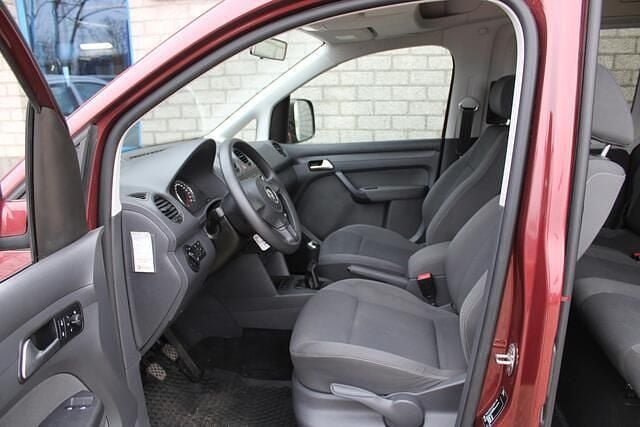 Occasion VW Caddy Trendline 86 PK (63 kW) 2015 Rood (metallic) MPV