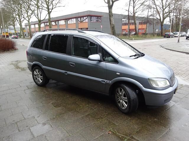 Occasion Opel Zafira 125 PK (91 kW) 2004 Grijs MPV