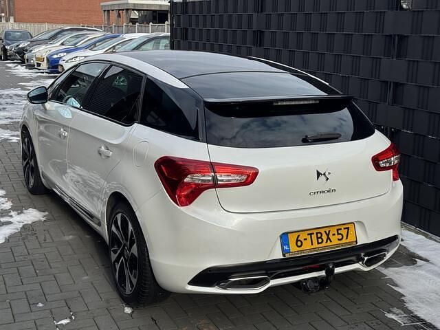 Occasion Citroën DS5 So Chic 157 PK (115 kW) 2013 Wit Hatchback