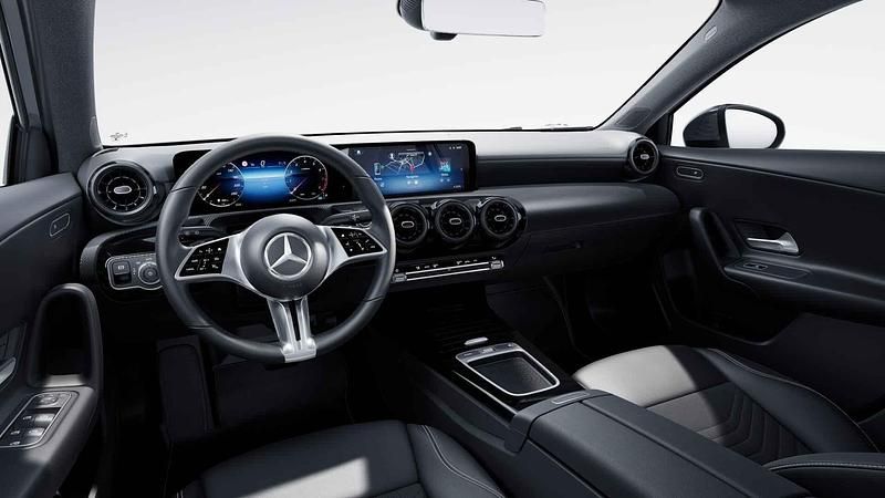 Occasion Mercedes A180 Edition 136 PK (100 kW) 2025 Zwart Hatchback