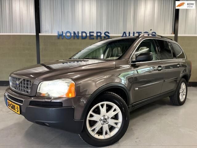 Grijs Gebruikt 2005 Volvo XC90 Summum SUV | € 9.945 (Eerlijke prijs) - Afbeelding 1/4