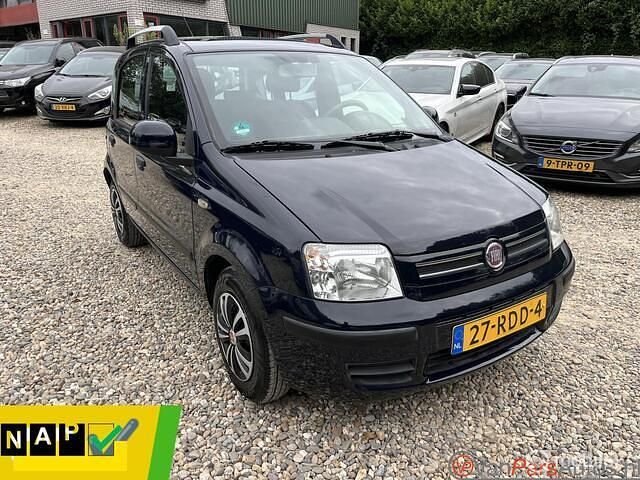 Blauw Gebruikt 2011 Fiat Panda Hatchback | € 3.999 (Iets duurder) - Afbeelding 1/4