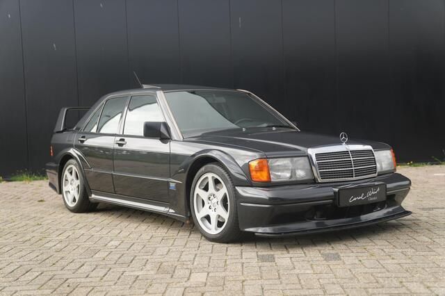Zwart Gebruikt 1990 Mercedes 190 Sedan | € 265.000 - Afbeelding 1/4