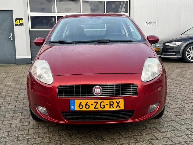 Occasion Fiat Grande Punto Dynamic 78 PK (57 kW) 2008 Rood Hatchback