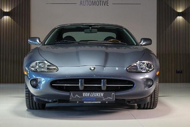 Occasion Jaguar XK8 294 PK (216 kW) 1997 Grijs Coupé