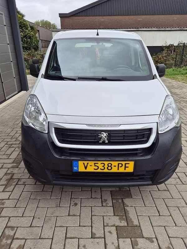 Wit Gebruikt 2018 Peugeot Partner Van | € 8.500 - Afbeelding 1/4
