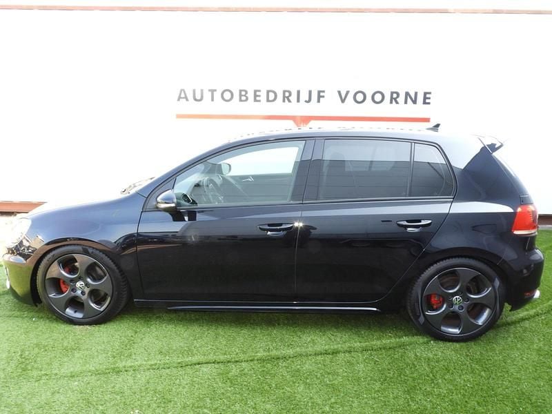 Zwart Gebruikt 2012 VW Golf VII Edition Hatchback | € 15.450 (Duur) - Afbeelding 1/4