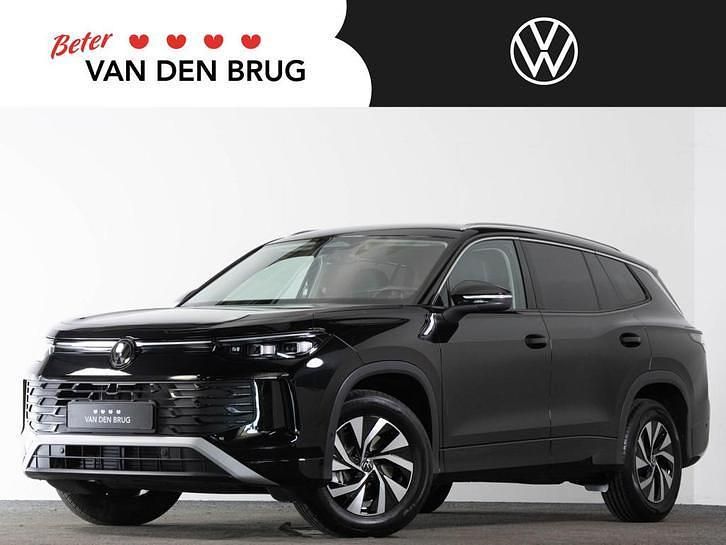 Zwart Gebruikt 2025 VW Tayron Edition SUV | € 44.490 - Afbeelding 1/4