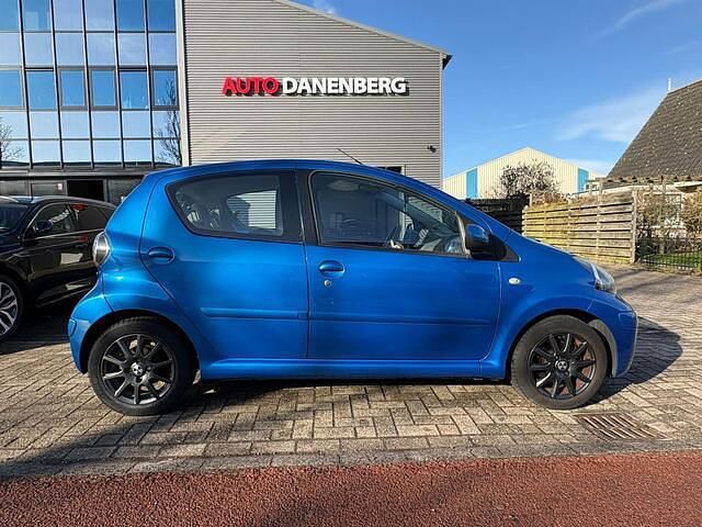 Occasion Toyota Aygo Comfort 68 PK (50 kW) 2009 Blauw Hatchback