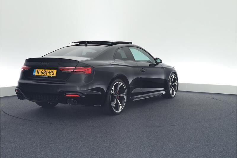 Occasion Audi RS5 S-Line 451 PK (331 kW) 2021 Zwart, metallic lak Coupé