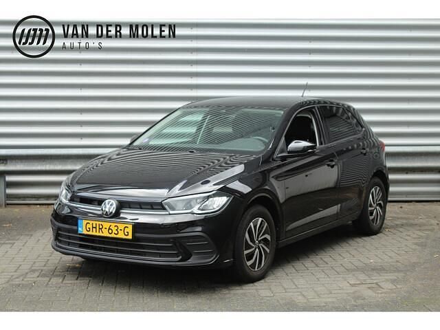 Zwart Gebruikt 2024 VW Polo Edition Hatchback | € 21.950 (Eerlijke prijs) - Afbeelding 1/4
