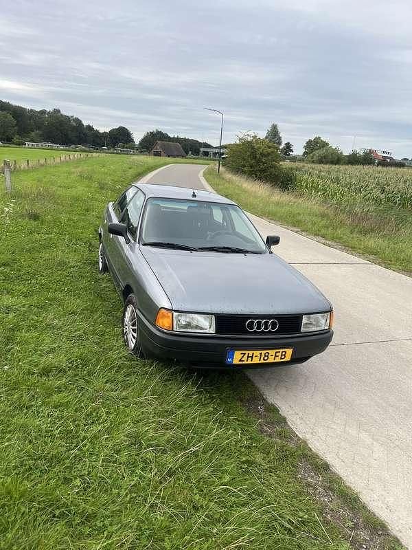 Gebruikt 1991 Audi 80 Sedan | € 2.300 - Afbeelding 1/4