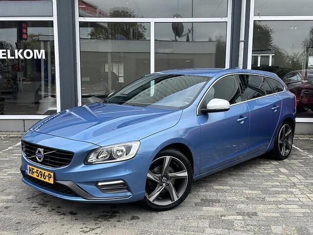 Blauw Gebruikt 2015 Volvo V60 R-Design Stationwagen | € 14.950 (Eerlijke prijs) - Afbeelding 1/4